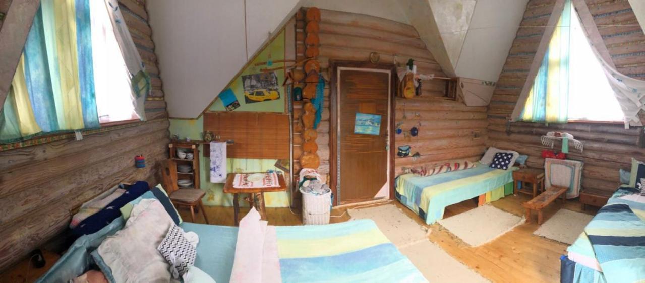 Hotel Piatkovskiy Pilipets Екстериор снимка