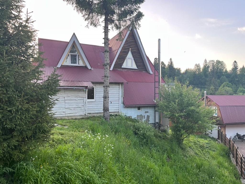 Hotel Piatkovskiy Pilipets Екстериор снимка